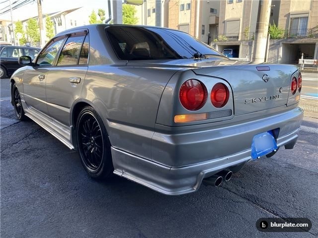 nissan Nissan Skyline - View 2