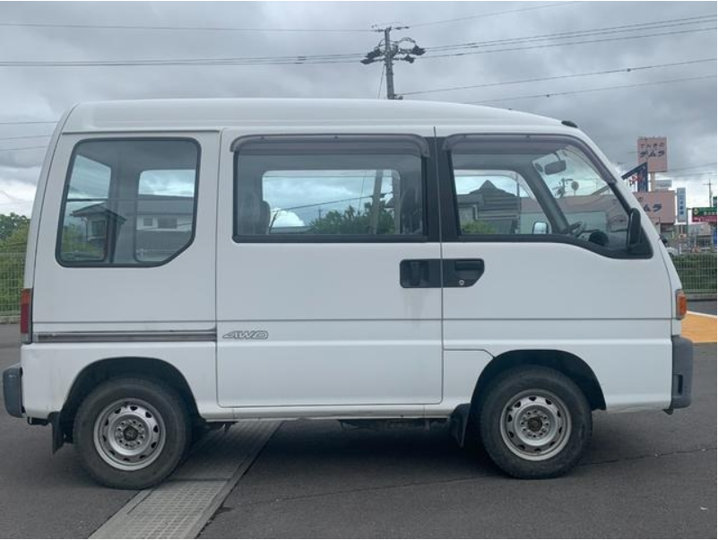 Subaru Samber Van